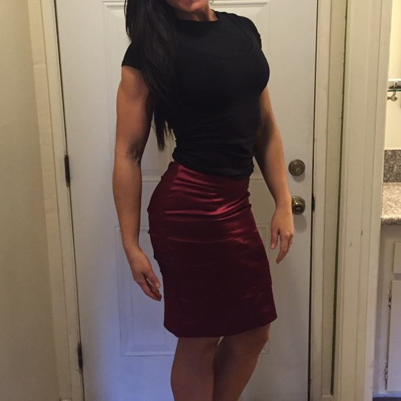 White House black market skirt - Picture 1 of 4