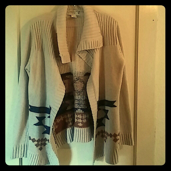 Beige cardigan - Picture 1 of 2