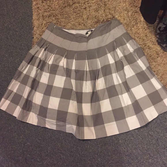 Plaid skirt!