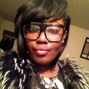 Meet your Posher, Sofia