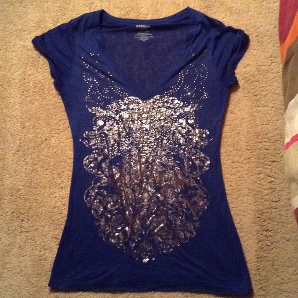 Express tshirt