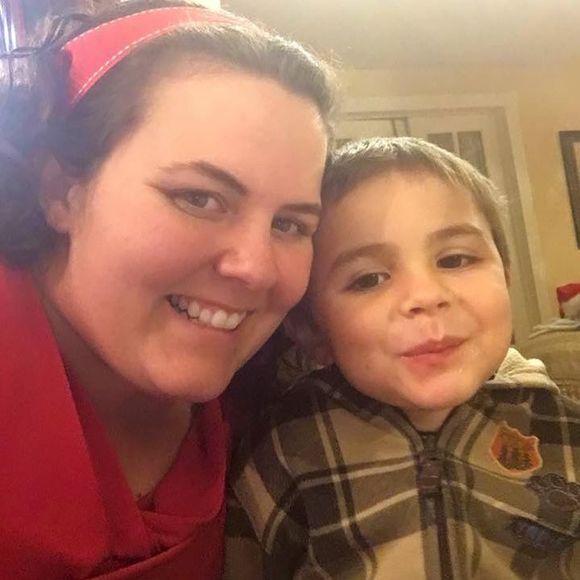 Meet your Posher, Tarah - Picture 1 of 1