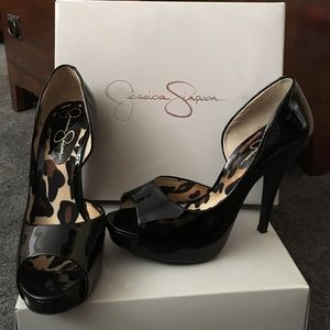 Jessica Simpson Black Patent Leather Acadia Heels