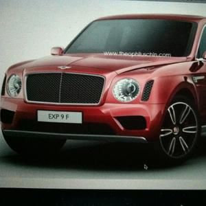 Meet your Posher, Adrienne