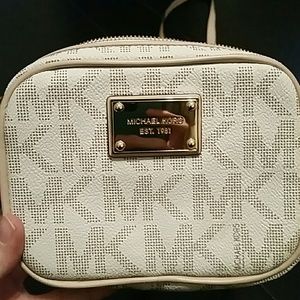 Michael Kors Cross Body