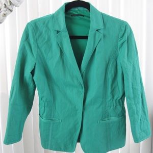 Fabulous Elie Tahari kelly green blazer
