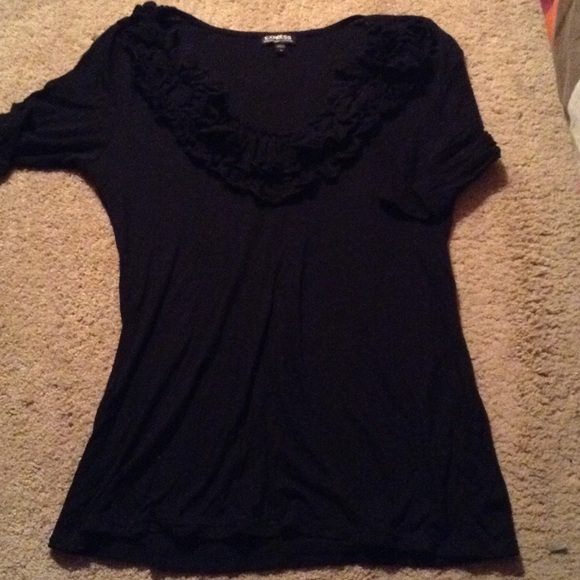 Black shirt