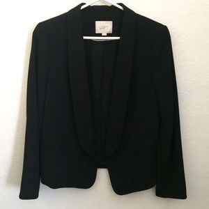 LOFT Petites black blazer, an office necessity!