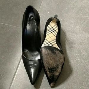 Burberry Black Pumps