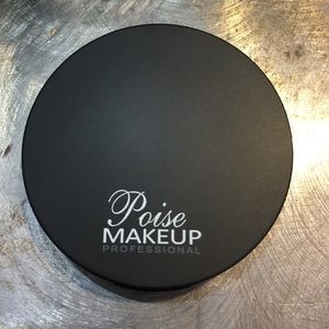 Poise eyebrow kit brunette