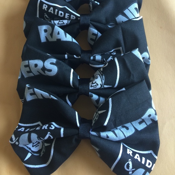 Oakland Raiders bow