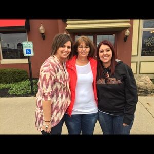 Meet your Posher, Denise