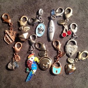 11 juicy couture bracelet charms