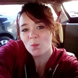 Meet your Posher, Deanna