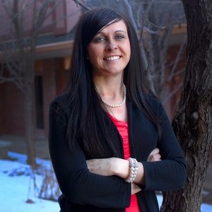 Meet your Posher, Holli