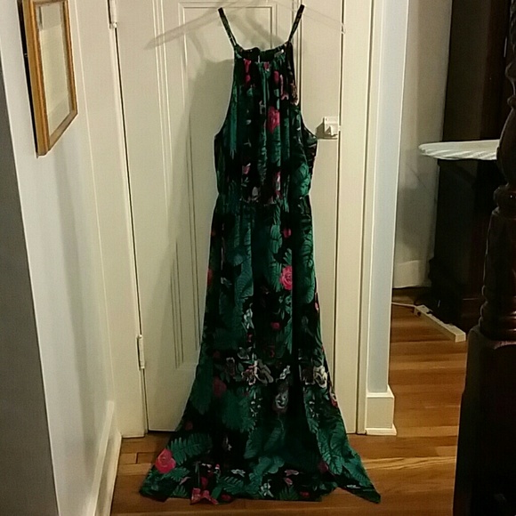 Hawaiian print maxi dress