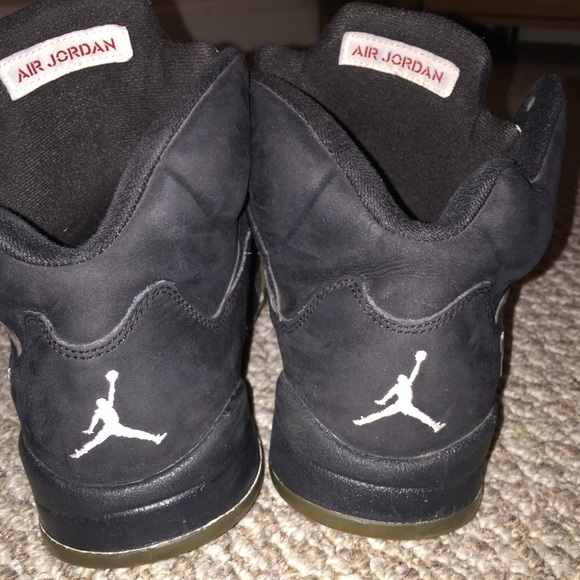 2011 Jordan Metallic Fives - Picture 3 of 3