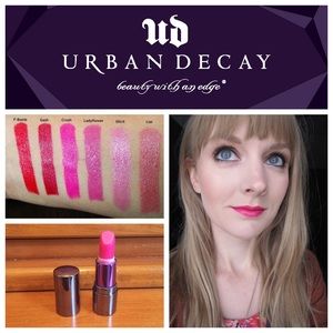 URBAN DECAY Lipstick in "Crush" (Hot Pink)