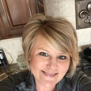 Meet your Posher, Hope