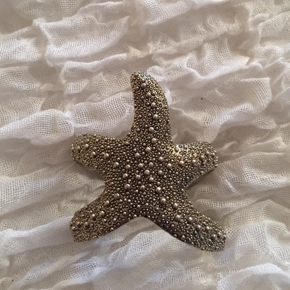 Starfish cuff
