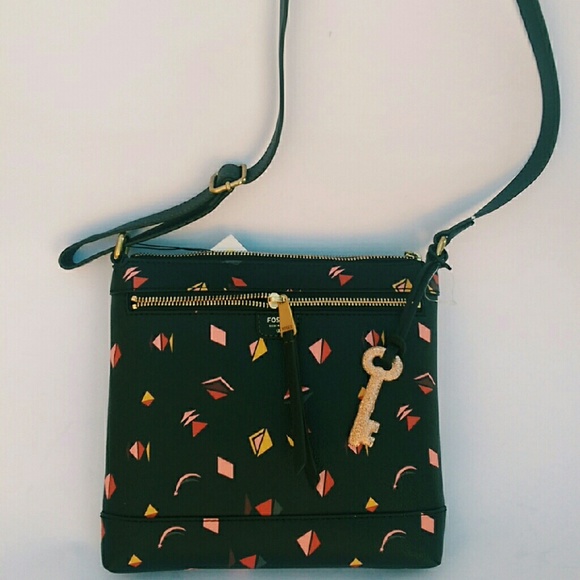 Fossil Handbags - Frday Sale❗Fossil Printed Crossbody