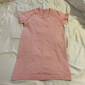 Lululemon Run Swiftly Short Sleeve Scoop size 6