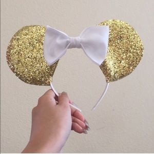Gold and white Minnie ears glittery