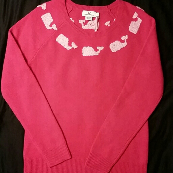 Vineyard Vines Whale Applique Sweater