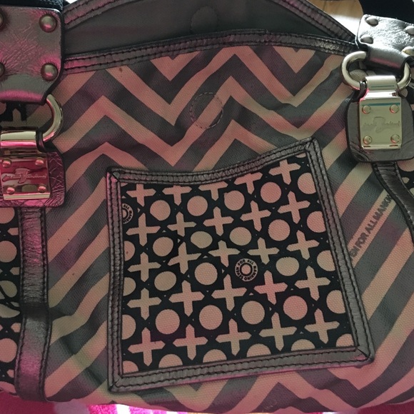 Pattern purse - Picture 4 of 4