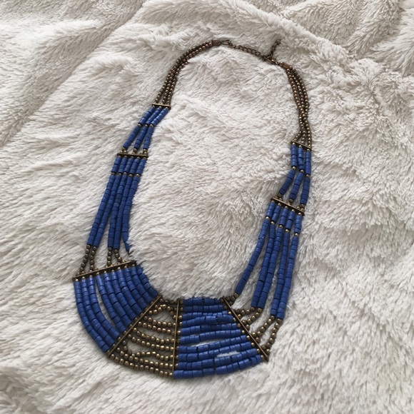 Urban outfitters blue necklace