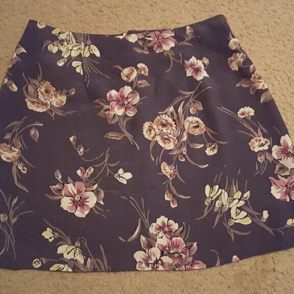 Floral mini
