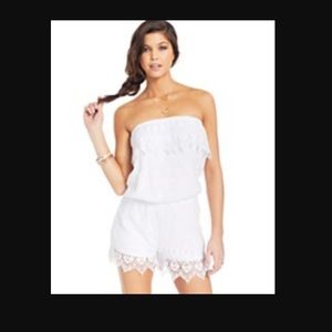 (American Rag) white strapless romper