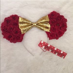Snow right floral Minnie ears