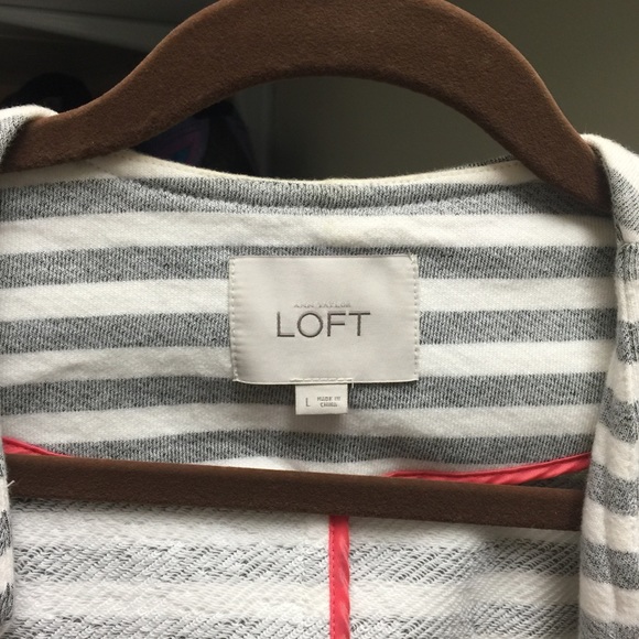***Sold***Loft Blazer - Picture 2 of 3