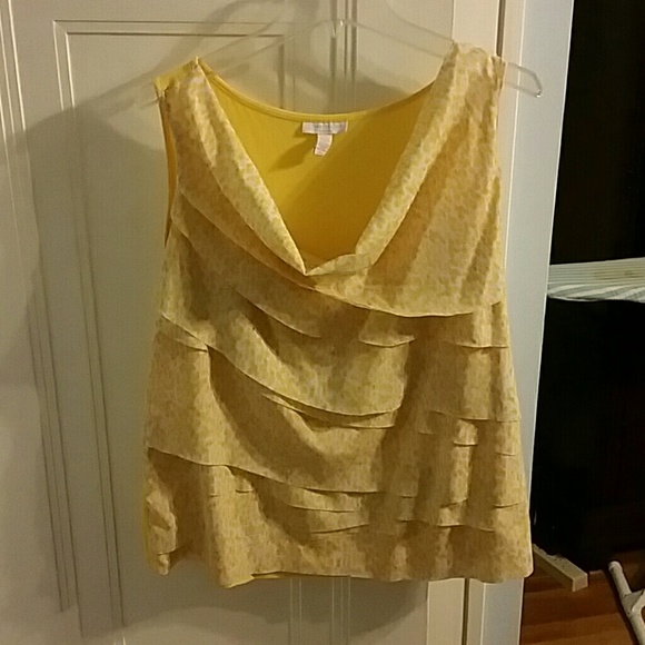 Yellow scoop neck tiered tank