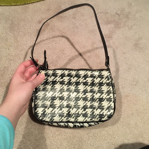 Small Merona Handbag - Picture 4 of 4