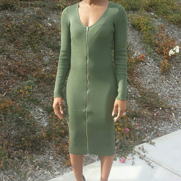 Zip Me Down Sweater dress - Picture 1 of 4
