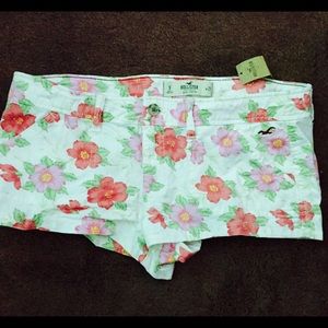 Hollister shorts