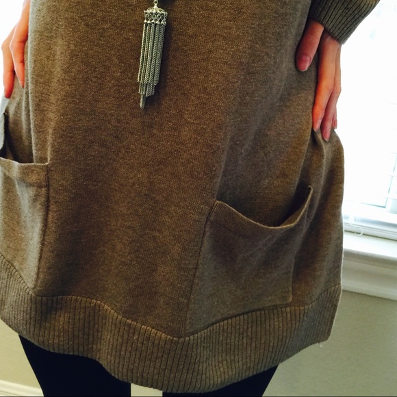 Tan, NWT Light Sweater 💕 - Picture 3 of 4