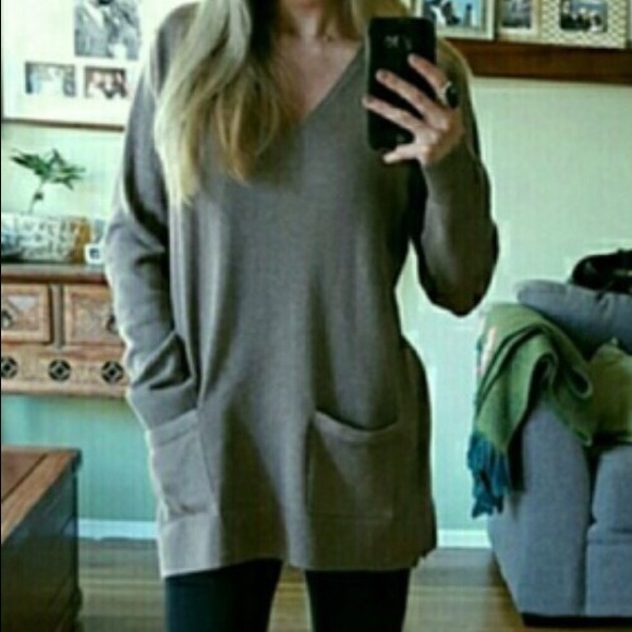 Tan, NWT Light Sweater 💕 - Picture 4 of 4