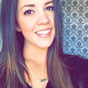 Meet your Posher, Molly