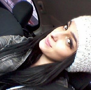 Meet your Posher, Bogdana