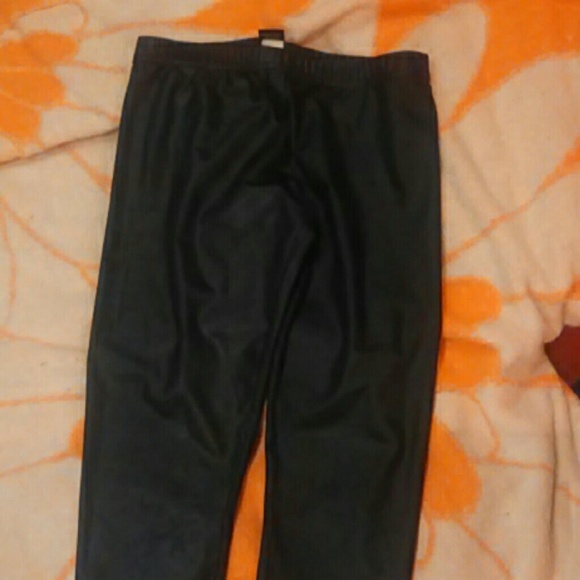 Victorias Secret Leggings - Picture 1 of 3