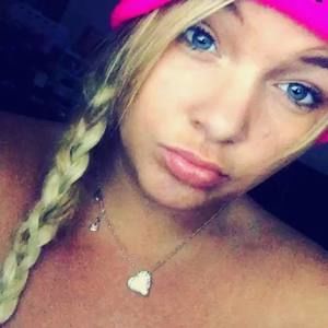 Meet your Posher, Renee