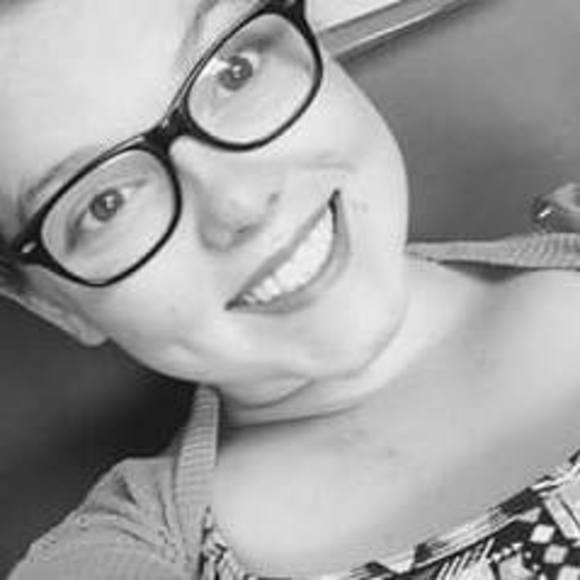 Meet your Posher, Trina