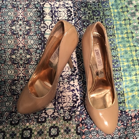 🎉Jlo heels
