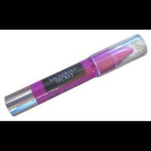 •vs matte lip crayon•