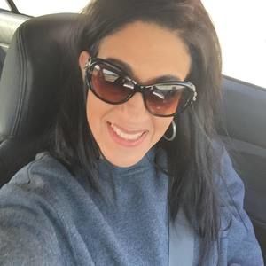 Meet your Posher, Carrie