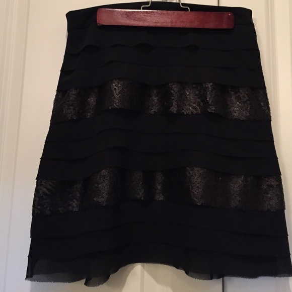 New! BCBGeneration Sequin Mini Skirt - Picture 1 of 4