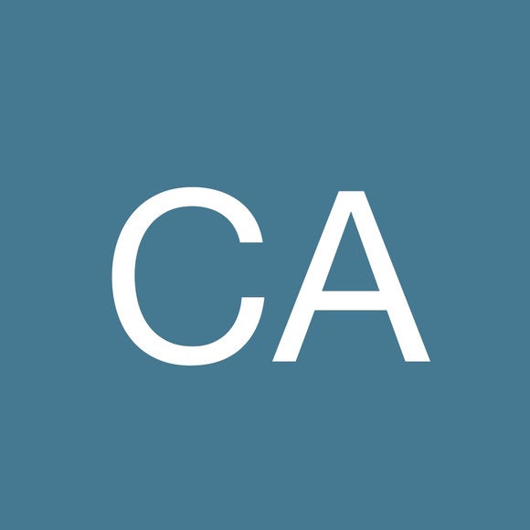 Meet your Posher, Carla